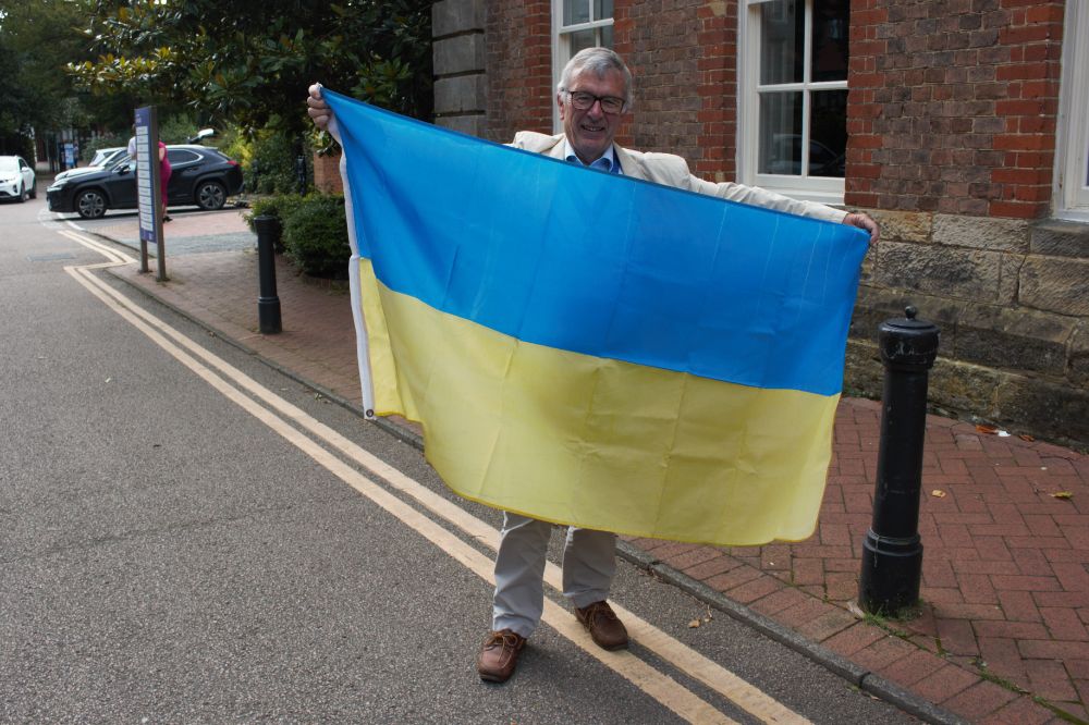 Council marks Ukrainian Independence Day in Horsham Horsham District