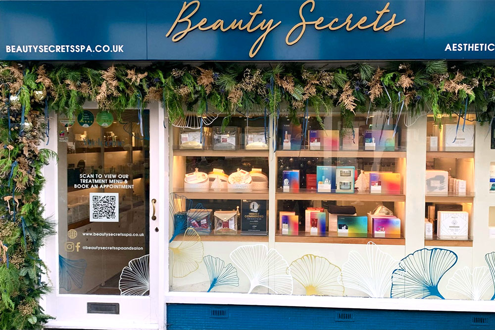 Beauty Secrets window 1