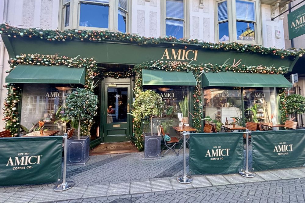 Amici Horsham 