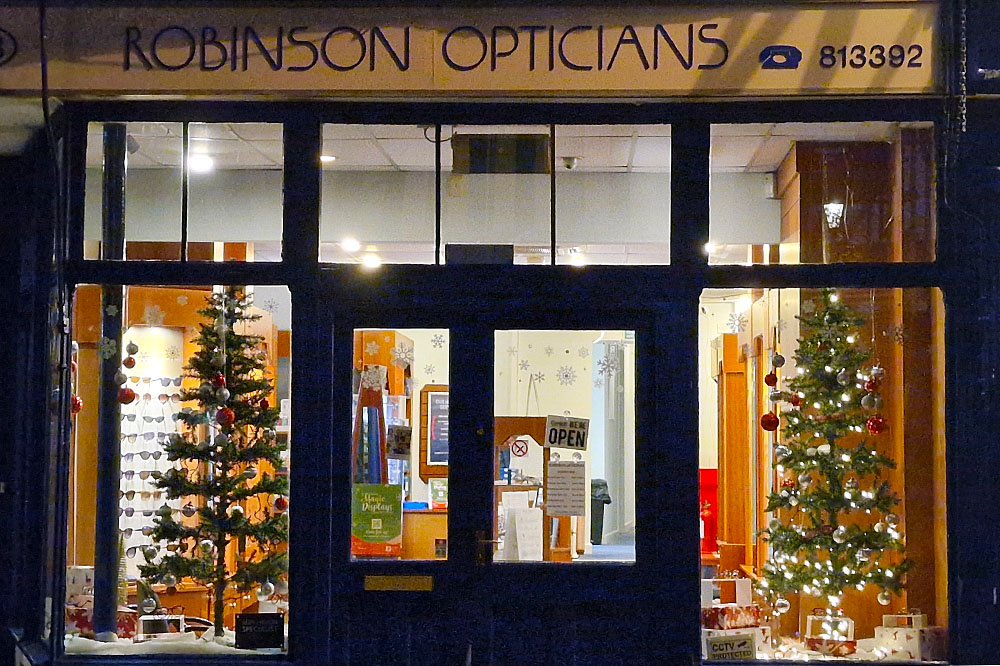 Robinson Opticians